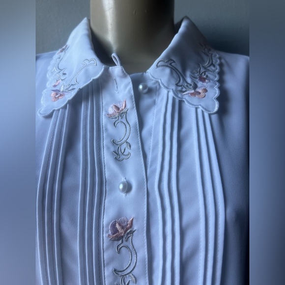 Embroidered White Blouse  vintage size L - Picture 4 of 7
